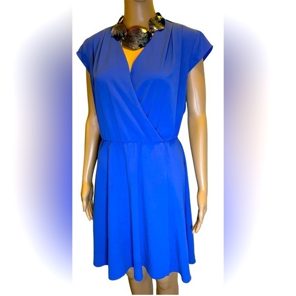 Maison Jules Dresses & Skirts - Maison Jules mini dress